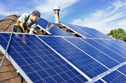 Batterie pour panneau solaire à Annecy